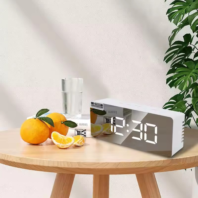 1Pc Weiß Digitale Uhr LED Spie – Smart Home Retrofit Bewertung und Preis